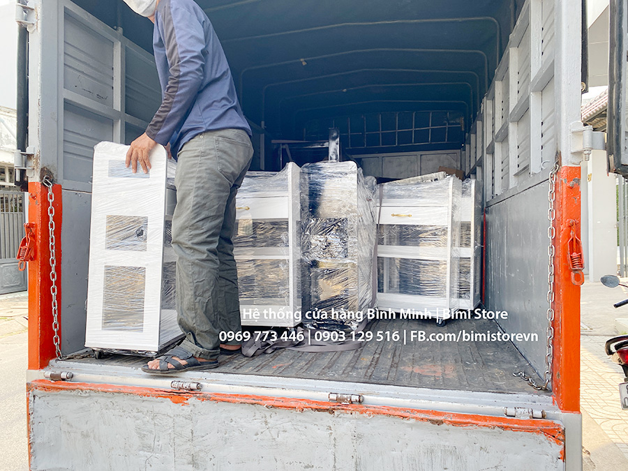 giao hang xe day go spa mdf 3 tang